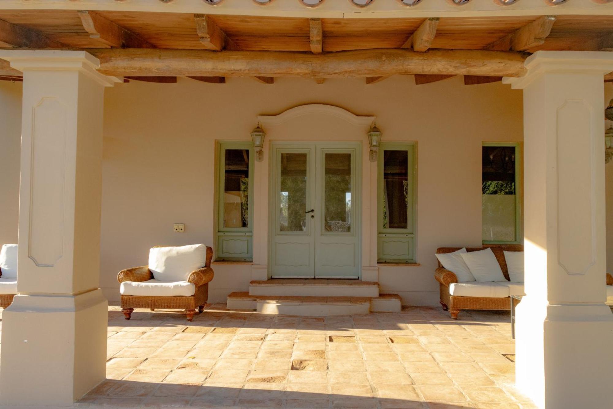 El Porvenir Wine Hotel