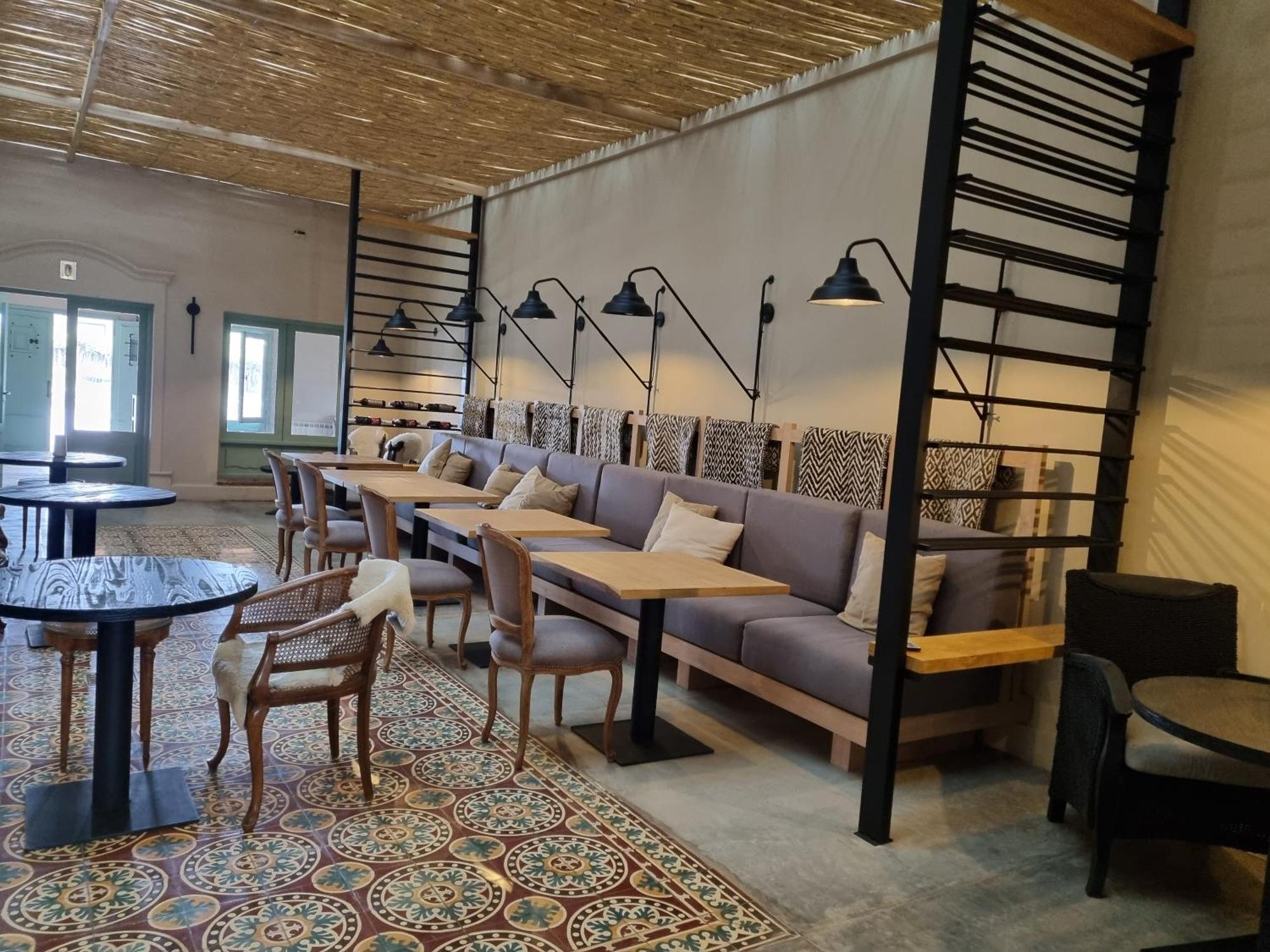 El Porvenir Wine 5*